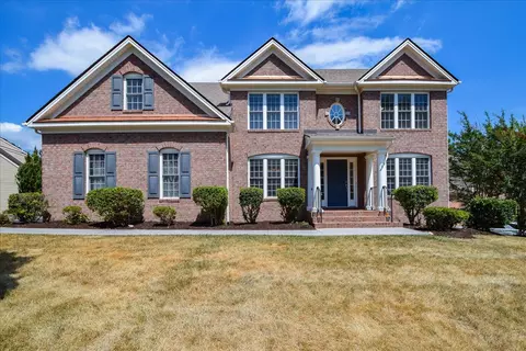 5868 Monet Dr, Roanoke, VA 24018