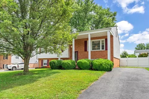 1031 Howell Dr, Vinton, VA 24179