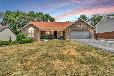 4634 Trevino Dr NE, Roanoke, VA 24019