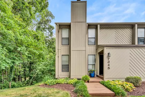 7345 Maple Ct, Roanoke, VA 24018
