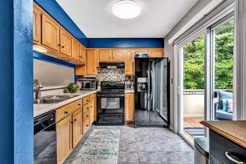 Kitchen - 7345 Maple Ct, Roanoke, VA 24018 photo 2 of 2