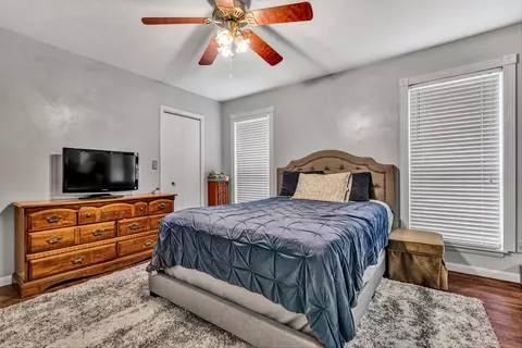 Bedroom - 7345 Maple Ct, Roanoke, VA 24018 photo 4 of 6