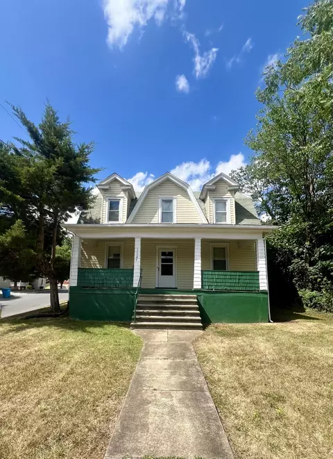 1127 Melrose Ave NW, Roanoke, VA 24017