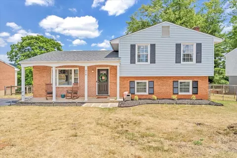 459 Mcgeorge Dr, Vinton, VA 24179