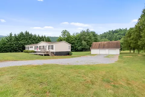 4405 Riffe St, Elliston, VA 24087