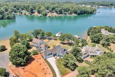 72 Saddleridge Dr, Penhook, VA 24137 photo 3