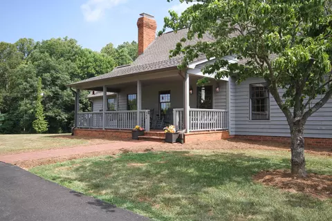 444 Colonel Lee Rd, Martinsville, VA 24112
