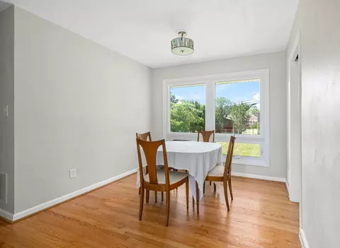 Dining - 129 Frontier Rd NE, Roanoke, VA 24012 photo 1 of 2