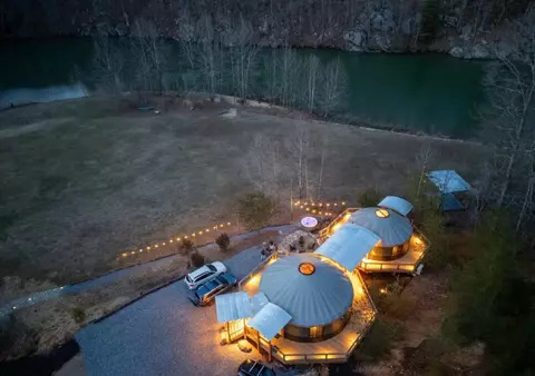181 Dixon Dr, Hardy, VA 24101