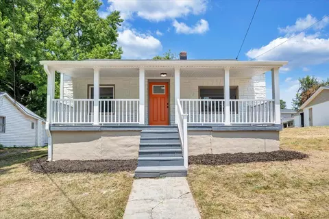 2310 Yeager Ave NE, Roanoke, VA 24012