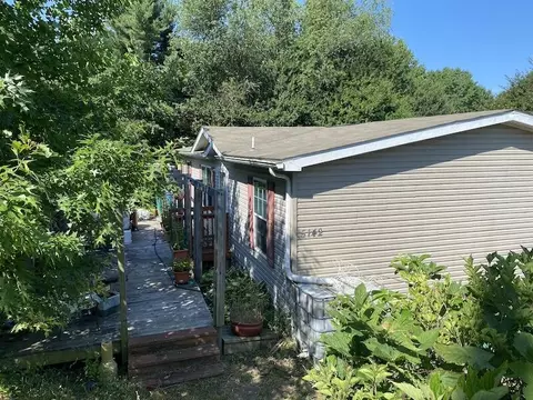 5142 Alum Ridge Rd NW, Floyd, VA 24091
