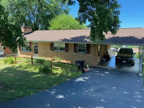 5644 Daytona Rd, Roanoke, VA 24019