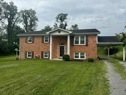7808 Tudor Ln, Radford, VA 24141