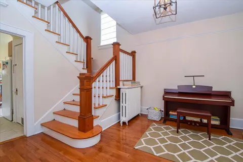 935 Howbert Ave SW, Roanoke, VA 24015 photo 2