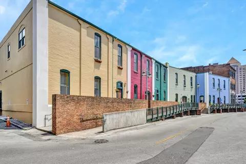 145 Norfolk Ave SW, Roanoke, VA 24011