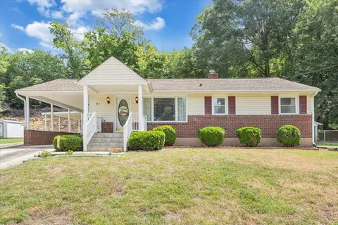 61 Venna Ave, Martinsville, VA 24112