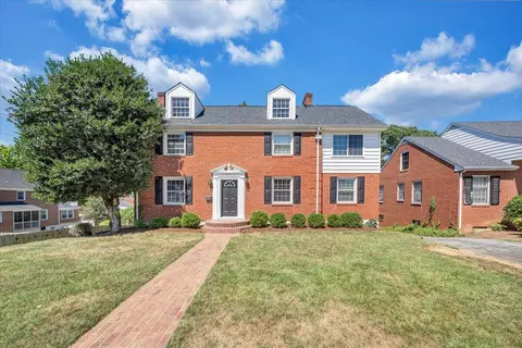 2775 Laburnum Ave SW, Roanoke, VA 24015