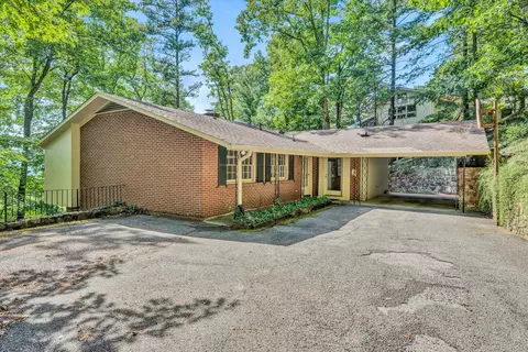 3418 W Ridge Rd SW, Roanoke, VA 24014