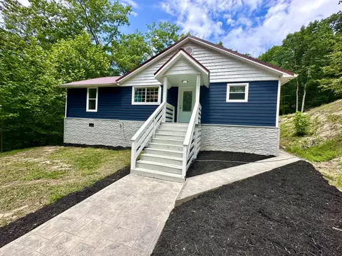 291 Trinity Cir, Covington, VA 24426 photo 1