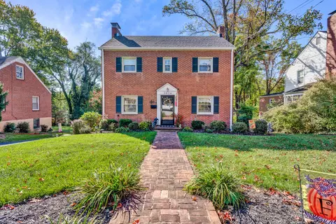 2624 Fairway Dr SW, Roanoke, VA 24015