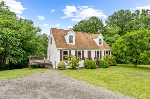 281 Penn Rd NW, Floyd, VA 24091