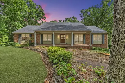 5115 Falcon Ridge Rd, Roanoke, VA 24018