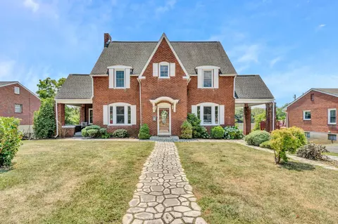 3116 Willow Rd NW, Roanoke, VA 24017