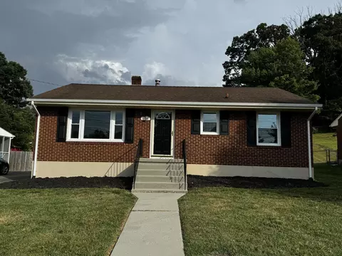 341 Thrush Dr NW, Roanoke, VA 24017