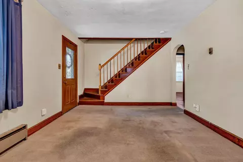Living - 3734 Bear Rd SE, Roanoke, VA 24014 photo 1 of 1