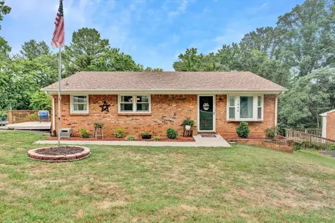 1440 Lori Dr, Roanoke, VA 24014