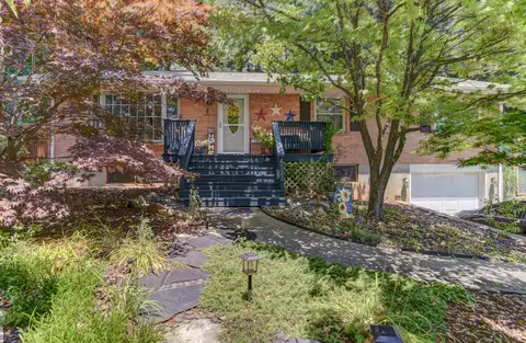 4521 Kirkwood Dr, Roanoke, VA 24018