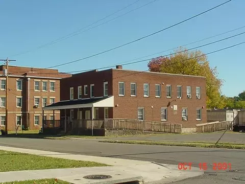 609 12th St NW, Roanoke, VA 24017
