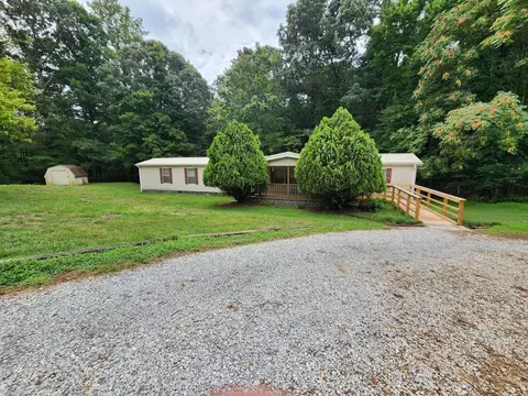 696 Double Branch Rd, Rocky Mount, VA 24151