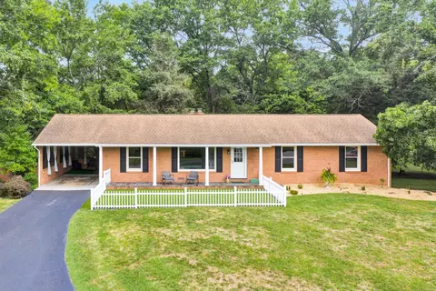 4604 Phyllis Rd, Roanoke, VA 24012