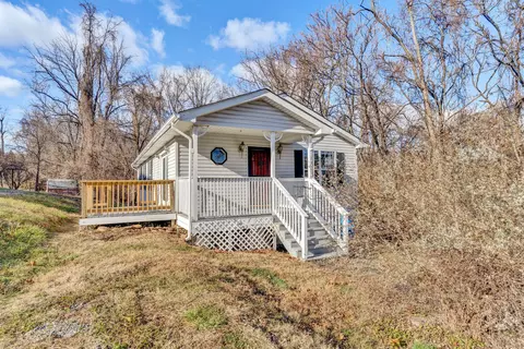 1530 12th St NW, Roanoke, VA 24012