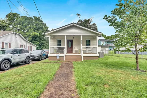 4230 Palmer Ave NE, Roanoke, VA 24019