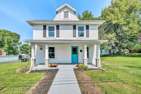 421 N Blair St, Vinton, VA 24179