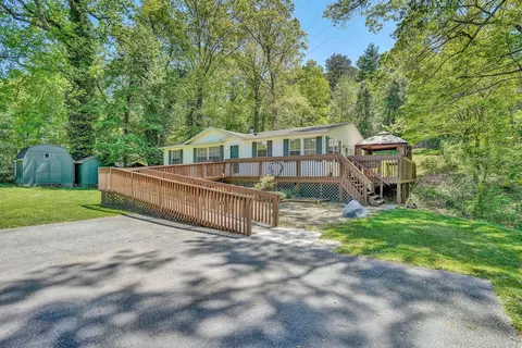 2027 Timberview Rd, Roanoke, VA 24019
