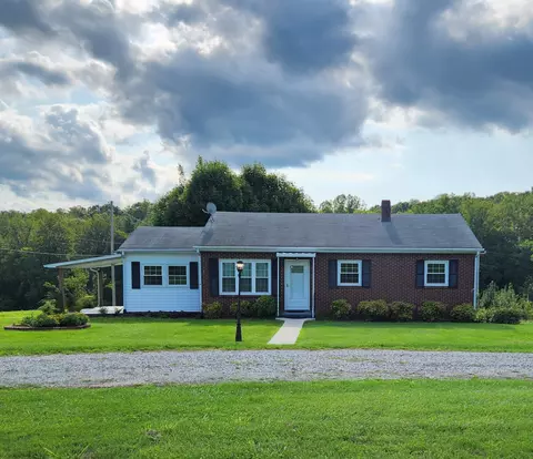 5538 Henry Rd, Henry, VA 24102