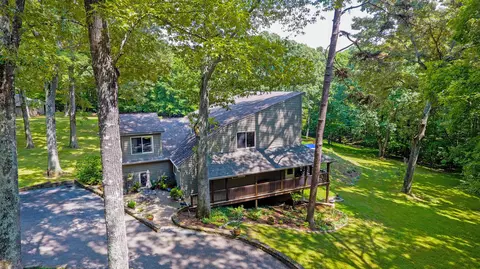 113 Melissa Dr, Goode, VA 24556
