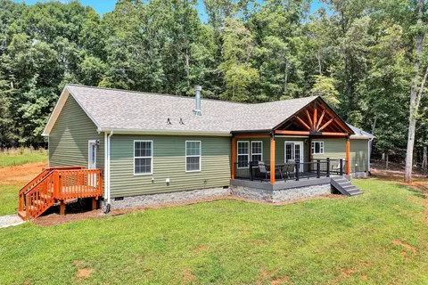 160 Beech Dr, Union Hall, VA 24176 photo 1