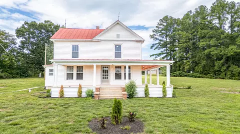 Undisclosed, Huddleston, VA 24104