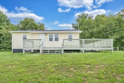 2025 White Rock Rd NW, Floyd, VA 24091