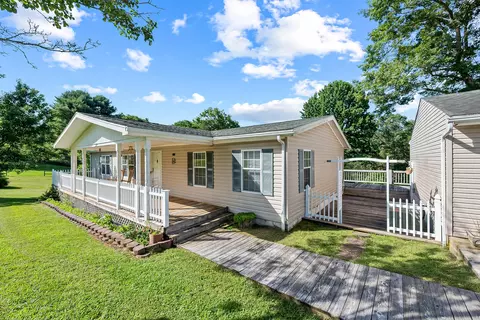3169 Chantilly Dr, Fancy Gap, VA 24328 photo 5