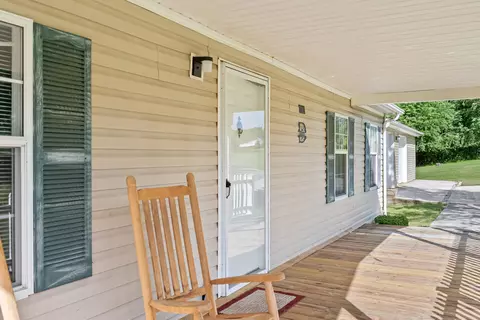 3169 Chantilly Dr, Fancy Gap, VA 24328 photo 9