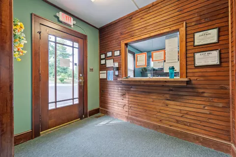 Entry Way - 815 E Main St, Floyd, VA 24091 photo 2 of 17
