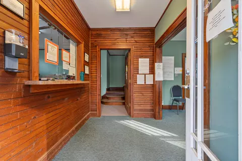 Entry Way - 815 E Main St, Floyd, VA 24091 photo 1 of 17