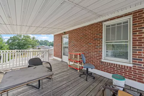 Exterior - 815 E Main St, Floyd, VA 24091 photo 6 of 16