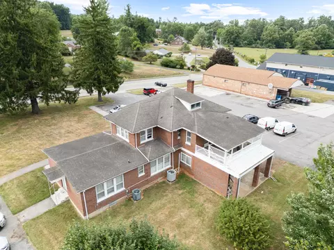 View/Area - 815 E Main St, Floyd, VA 24091 photo 5 of 6