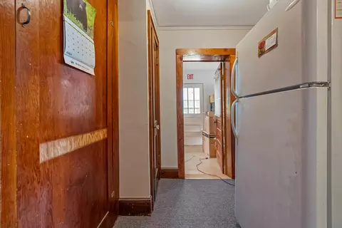 Entry Way - 815 E Main St, Floyd, VA 24091 photo 16 of 17